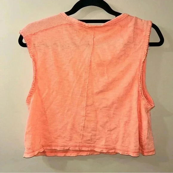 American Eagle Crop Tank - Picture 2 of 4